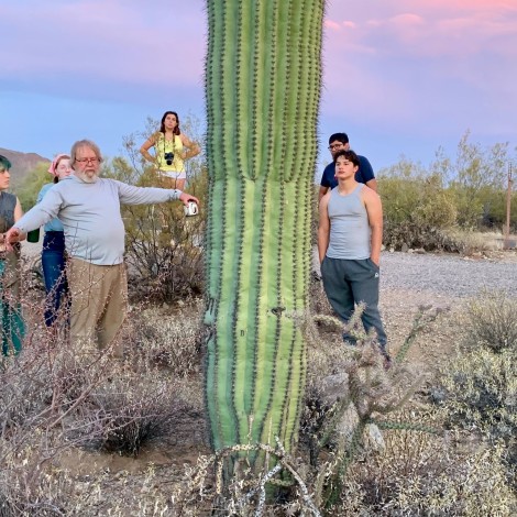 Students learn about ecology on the desert trip